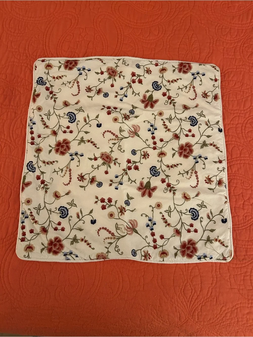 2 Pottery Barn Embroidered Floral Accent Pillow Cover in Cream and Red